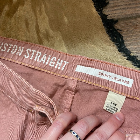 DKYN size 24w jeans - Picture 2 of 3